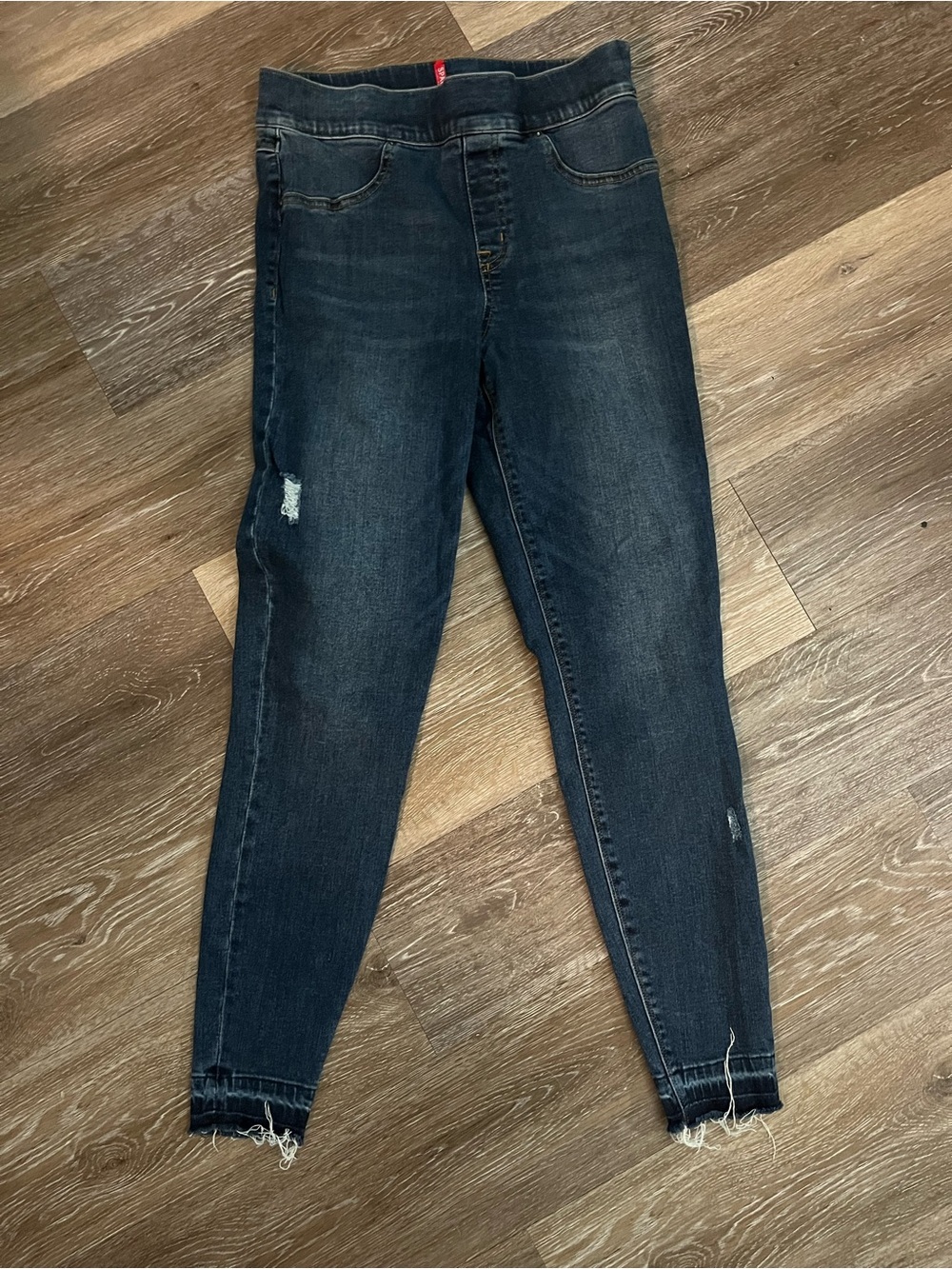 Spanx women’s distressed ankle, high-rise, skinny denim, blue jeans, size medium